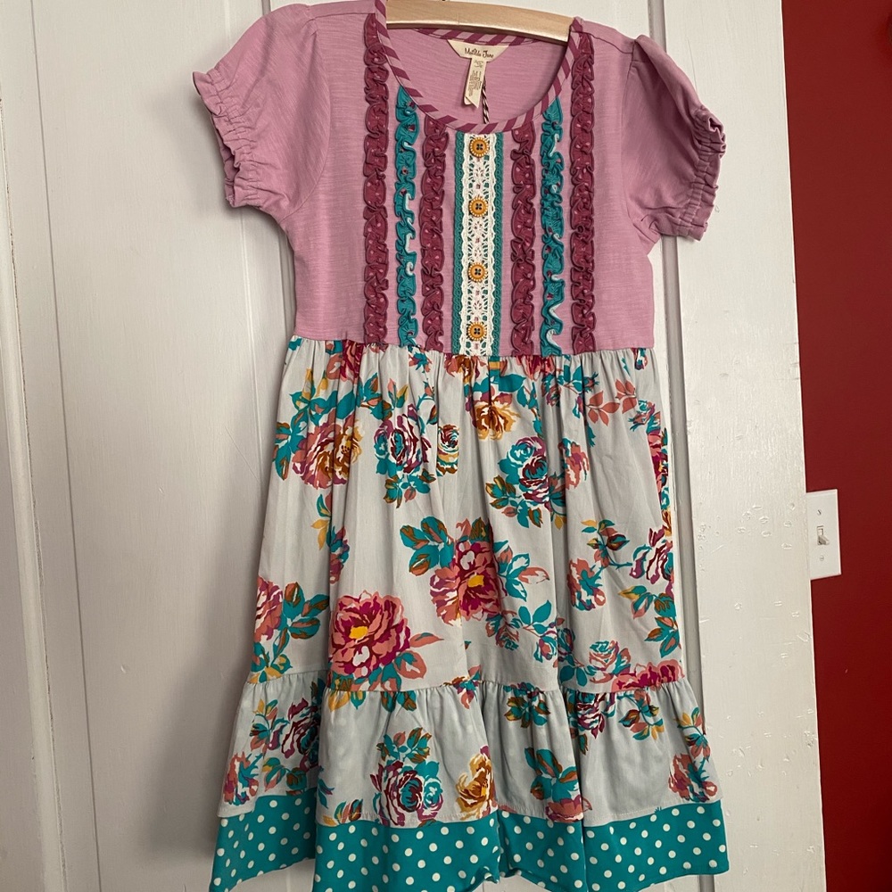 Girls dress